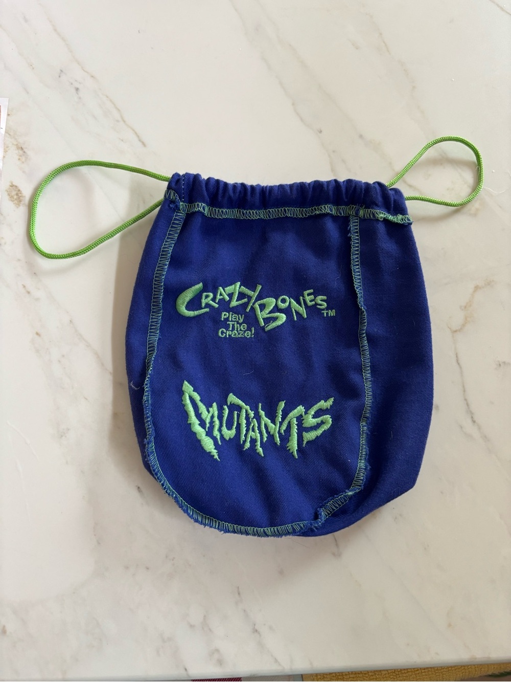 Drawstrip collection bag Crazy Bones Mutants toys